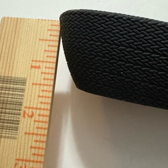 Multicolor Faux Stone Embellished Sandals with Thong Strap. Versatile sandal. - Picture 8 of 12